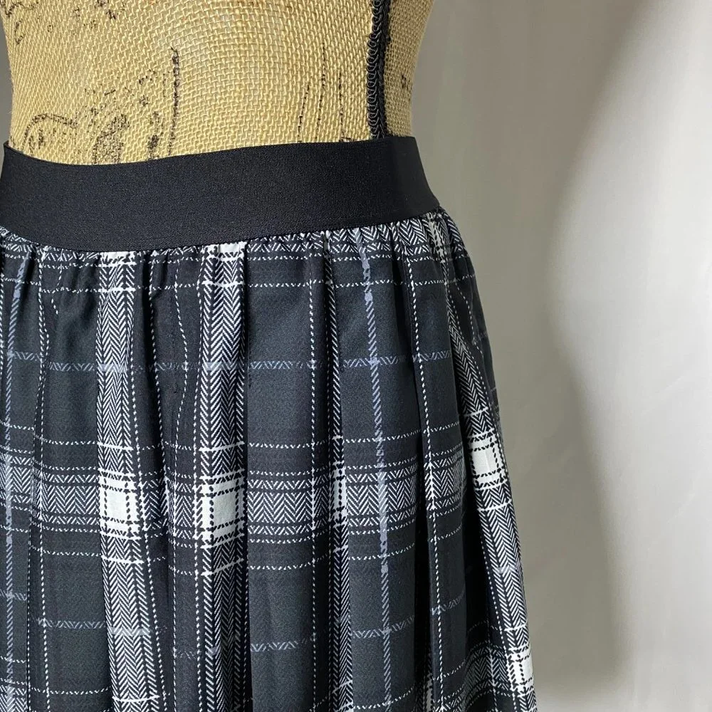 ALO Yoga Plaid Legacy Pleated Skirt